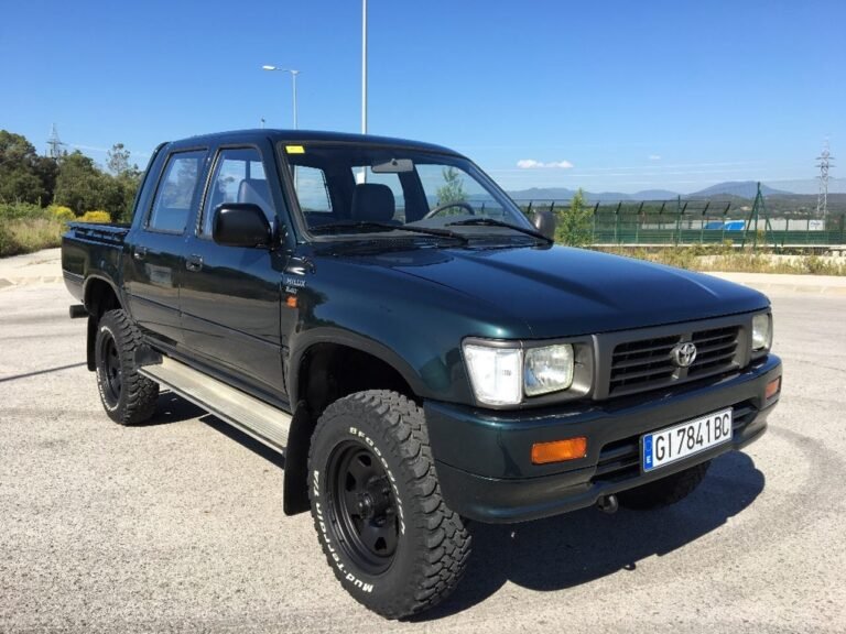 Toyota Hilux 2.4D DOUBLE CAB 4WD