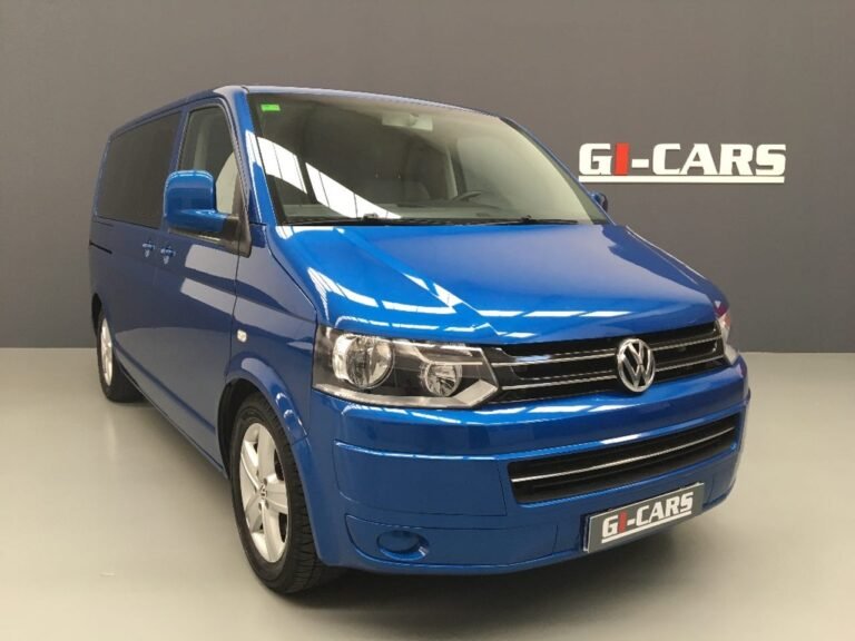 Volkswagen Multivan 2.5TDI 130CV