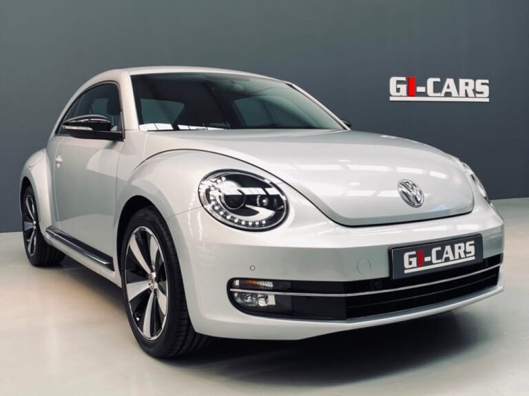 Volkswagen Beetle 2.0 TSI 200cv DSG Sport
