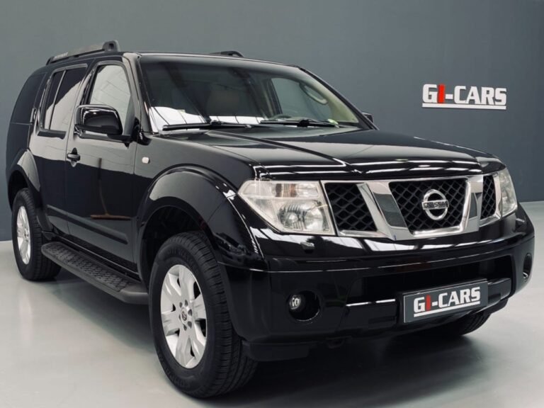 Nissan Pathfinder 2.5 dCi 174CV LE Auto 7 plazas
