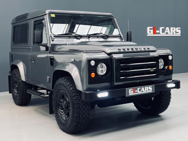 Land Rover Defender 90 SW SE