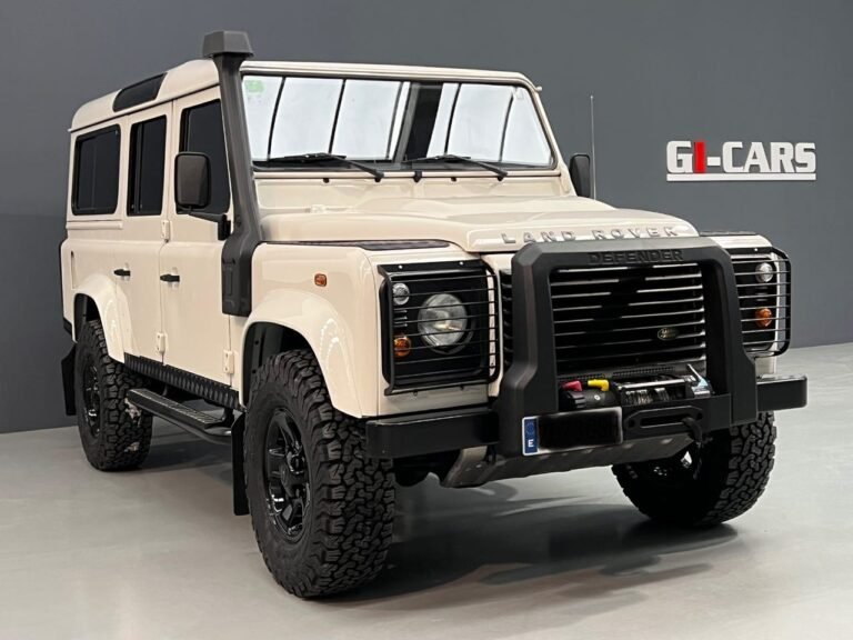 Land Rover Defender 110 SW S