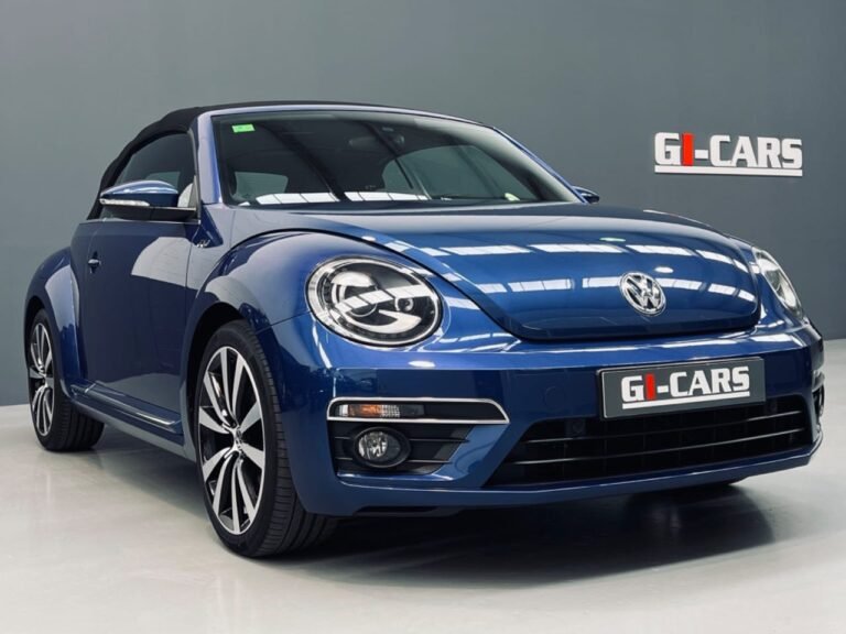Volkswagen Beetle Cabrio 2.0 TSI 210cv DSG RLine