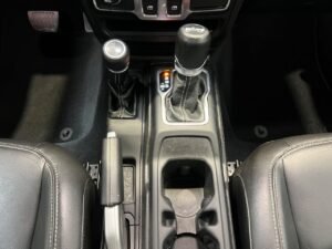 Jeep Wrangler 2.2 CRD Sahara 8ATX E6D