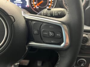 Jeep Wrangler 2.2 CRD Sahara 8ATX E6D