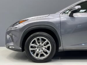 Lexus NX 2.5 300h Business Navigation 2WD