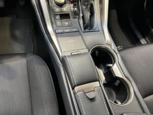 Lexus NX 2.5 300h Business Navigation 2WD