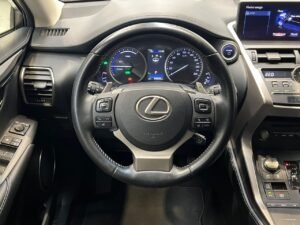 Lexus NX 2.5 300h Business Navigation 2WD