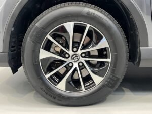 Toyota Rav4 2.5l hybrid 2WD Advance