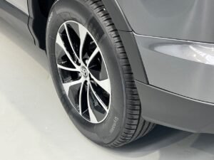 Toyota Rav4 2.5l hybrid 2WD Advance