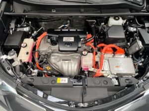 Toyota Rav4 2.5l hybrid 2WD Advance