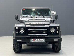 Land Rover Defender 90 SW SE