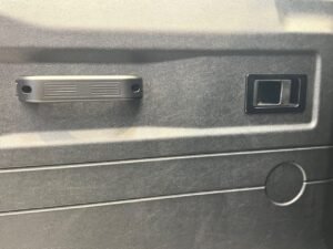 Land Rover Defender 90 SW SE