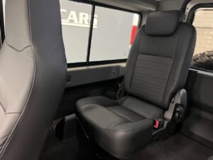 Land Rover Defender 90 SW SE