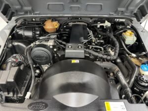 Land Rover Defender 90 SW SE